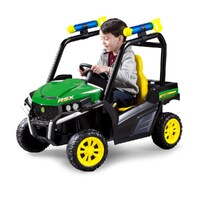 John Deere 6V Battery Operated  Gator Ride-On with Water Bazookas (46402)